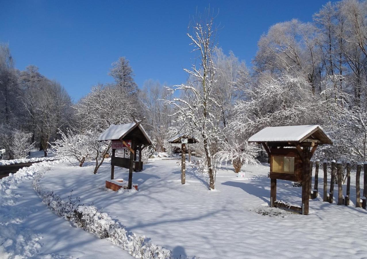 Gasthaus & Pension Am Kurfuerstendamm Burg  Zewnętrze zdjęcie