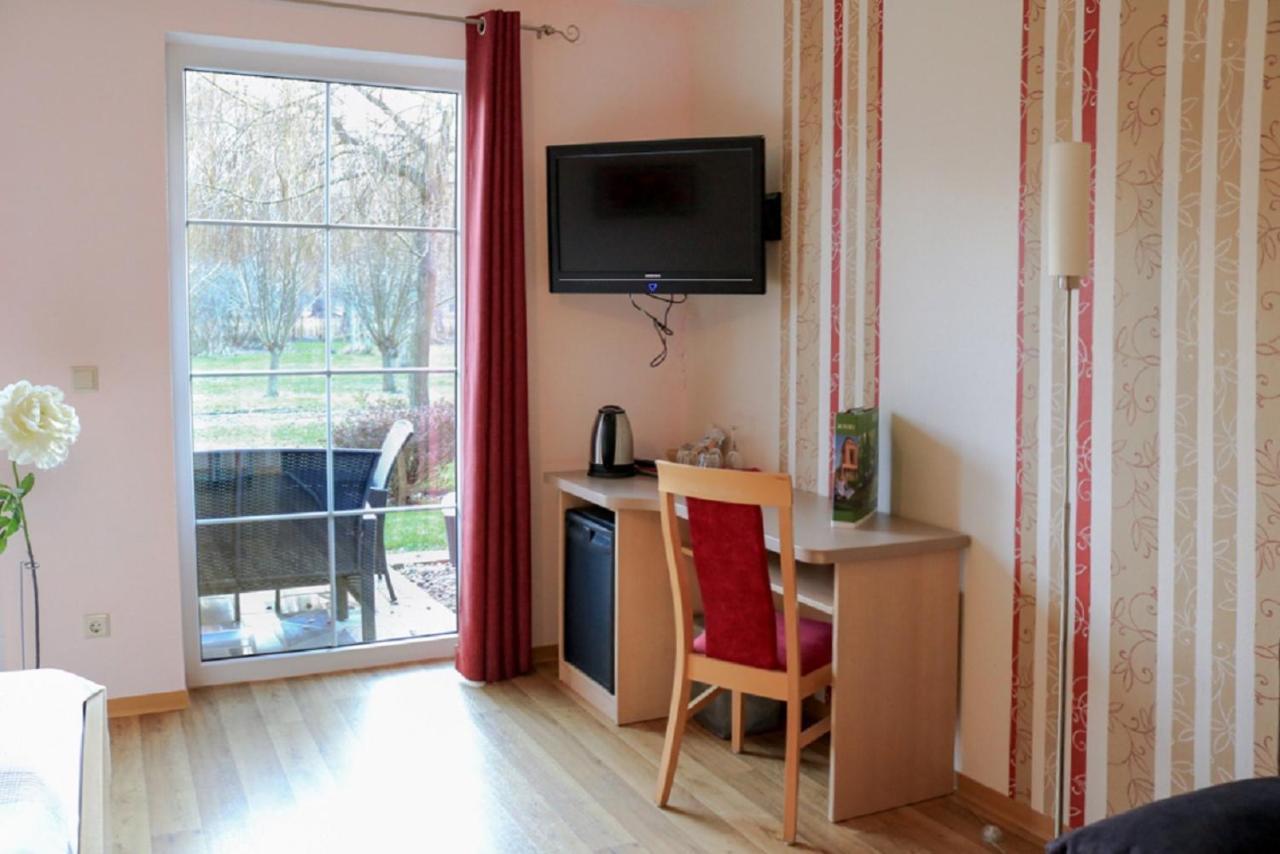 Gasthaus & Pension Am Kurfuerstendamm Burg  Zewnętrze zdjęcie
