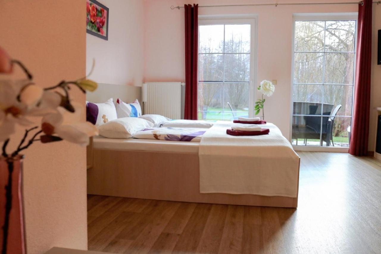 Gasthaus & Pension Am Kurfuerstendamm Burg  Zewnętrze zdjęcie