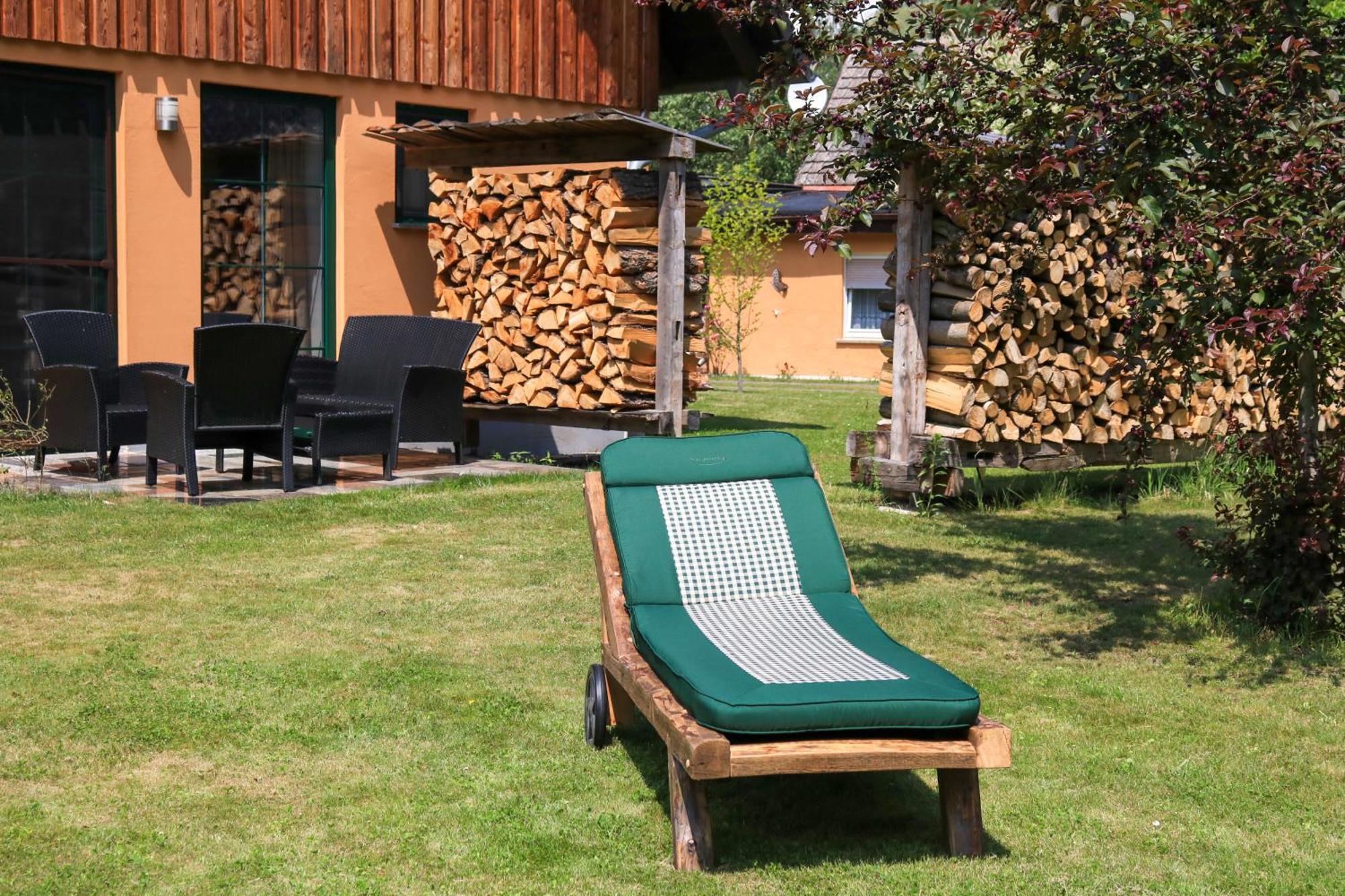 Gasthaus & Pension Am Kurfuerstendamm Burg  Zewnętrze zdjęcie