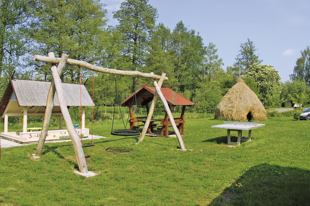 Gasthaus & Pension Am Kurfuerstendamm Burg  Zewnętrze zdjęcie