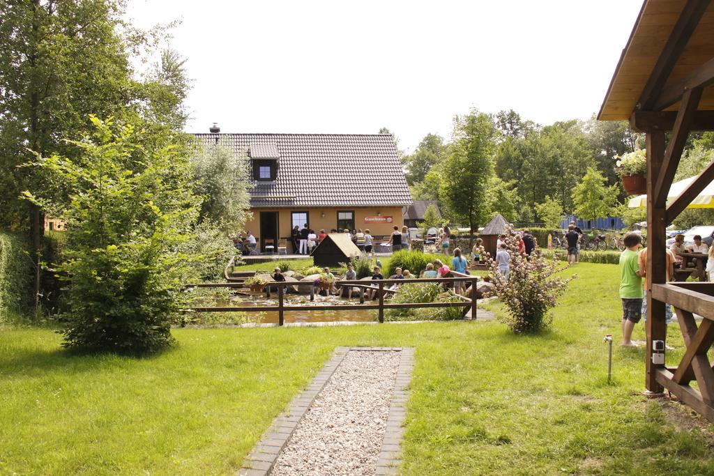 Gasthaus & Pension Am Kurfuerstendamm Burg  Zewnętrze zdjęcie