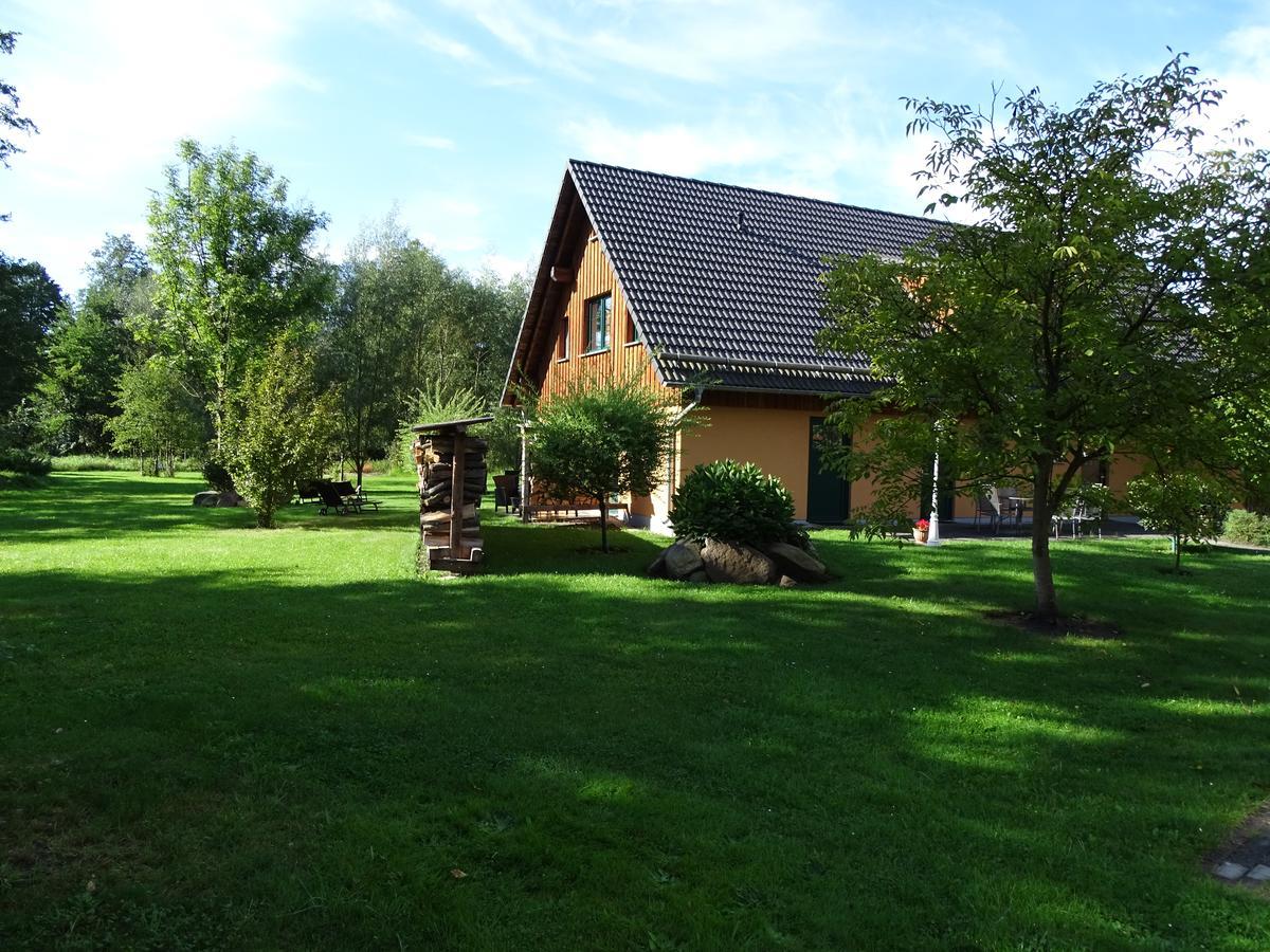 Gasthaus & Pension Am Kurfuerstendamm Burg  Zewnętrze zdjęcie