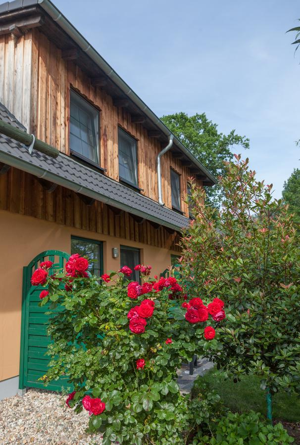 Gasthaus & Pension Am Kurfuerstendamm Burg  Zewnętrze zdjęcie